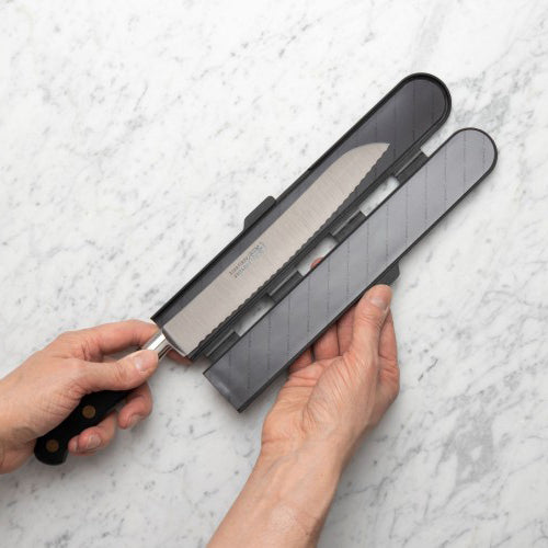 Magnetic Blade Guard Medium -BMPPBG135B